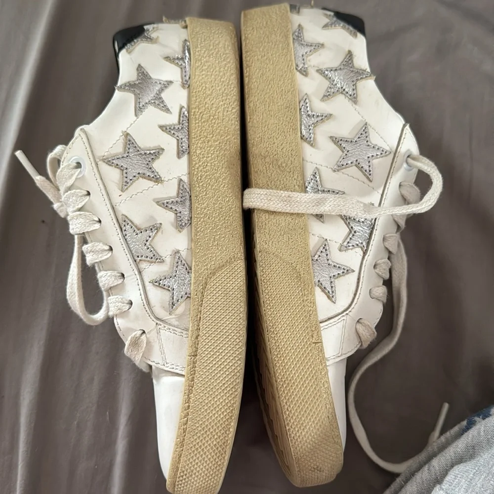 Saint Laurent Classic Star Sneaker - Picture 8 of 8